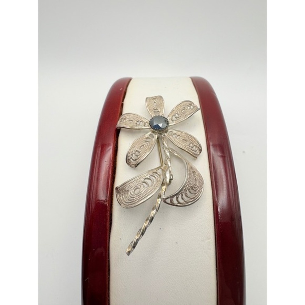 Sterling Silver Flower Brooch‎ Dark Faceted Stone Openwork Floral Pin Vintage - Picture 2 of 11